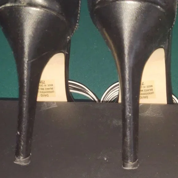WHBM Black and White "David" Strappy Heels Sandals Pumps - Picture 3 of 8